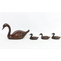 Swan & Cygnets Lt Edition 250 Steve Boss von HandsandHeelsbyDavid