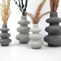 Pasu - Wasserdichte Vase Aus Beton Handgemacht Modern Bauchig Perfekt Für Trockenblumen, Frisch Gepflückte Blumen Sehr Dekorativ von HandworkzDE