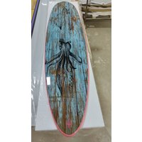 Surfbrett Mit Tintenfisch Im Vintage-Stil, Wandkunst, Surfer Geschenk, Tropisch, Welle, Strand Dekor, Vintage, Holz Schild von Handycor