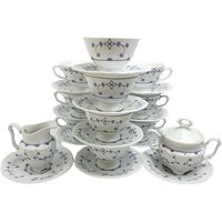 10 Hochwertige Kaffeetassen Aus Porzellan Weiß Presento 10 Hochwertige Kaffeetassen Aus Porzellan Weiß Presento von Hani97K