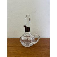 Feine Kristall Karaffe Aus Geschliffenem Glas Und 925 Silber 30Er Vintage Feine Kristall Karaffe Aus Geschliffenem Glas Und 925 Silber 30Er Vintage von HannoverVintagestore