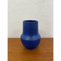 Kleine Karlsruher Majolika Vase 9006 Aus Keramik in Blau 60Er Mid Century Vintage von HannoverVintagestore