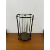 Mid Century Schirmständer Aus Metall in Schwarz Und Gold 60Er Vintage von HannoverVintagestore