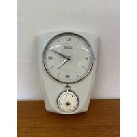 Remington Lektro-Kling Uhr/Wanduhr Küchenuhr Aus Keramik Mit Timer Eieruhr Weiß 60Er Mid Century Vintage von HannoverVintagestore