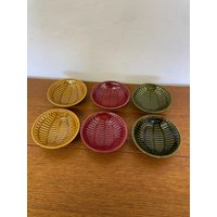 Set 6 Smf Schramberg Schälchen/Schalen Aus Keramik in Grün, Gelb Und Rot 60Er 70Er Mid Century Vintage von HannoverVintagestore