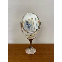 Silberner Spiegel/Tischspiegel Schminkspiegel Mit Vergrößerung 60Er 70Er Mid Century Vintage Silberner Spiegel/Tischspiegel Schminkspiegel Mit Vergrößerung 60Er 70Er Mid Century Vintage von HannoverVintagestore