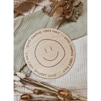 Camping Holzschild - Good Vibes Only Smiley Campingdeko Vanlife Deko Wohnmobil Zubehör Geschenk Für Camper von Hanobunt