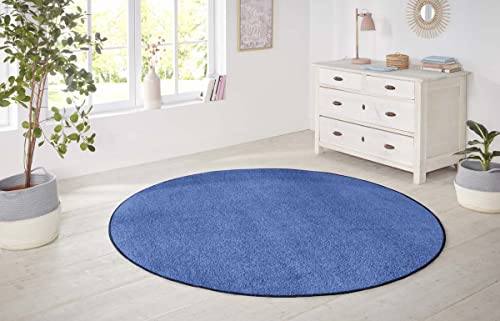 Hanse Home Nasty Teppich Rund – Wohnzimmerteppich Flauschiger Kurzflor Einfarbig Unifarben für Esszimmer, Wohnzimmer, Kinderzimmer, Flur, Schlafzimmer, Küche – Uni Blau, 133cm von Hanse Home