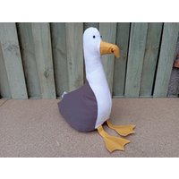 Eddie Die Möwe Türstopper/Buchstütze -Diy Flach Verpackt-Lustiger Türstopper-Küstendeko-Einweihungsparty-strandleben-Einzigartiges Eddie Die Möwe Türstopper/Buchstütze -Diy Flach Verpackt-Lustiger Türstopper-Küstendeko-Einweihungsparty-strandleben-Einzigartiges von LeCoolCanard
