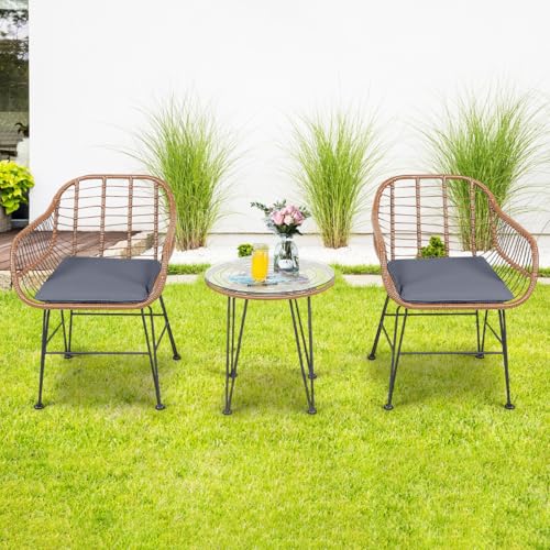 HaoChrymec Bistro Set, 3-teiliges Korbmöbel-Set für den Außenbereich, PE-Rattan mit Tisch aus gehärtetem Glas, Balkon Möbel Set, Gartenmöbel Set, Braun, 50 x 50 cm Tisch, 50 x 50 x 78,5 cm Stühle von HaoChrymec