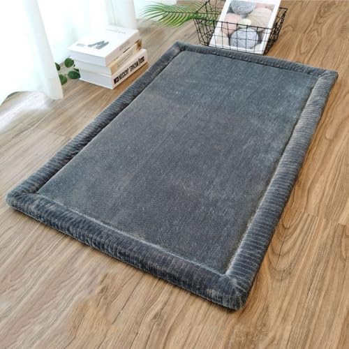 Haoyunll Weicher, saugfähiger, dicker Mikrofaser-Badeteppich, waschbar, rutschfeste PVC-Unterseite, Badematte, Teppich für Badezimmerboden, Grau, 40,6 x 61 cm Haoyunll Weicher, saugfähiger, dicker Mikrofaser-Badeteppich, waschbar, rutschfeste PVC-Unterseite, Badematte, Teppich für Badezimmerboden, Grau, 40,6 x 61 cm von Haoyunll