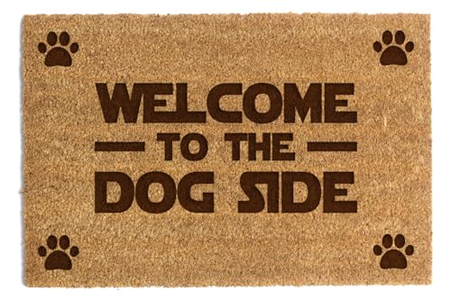 Happenings Fußmatte aus Kokosfaser – Lustige Fußmatte mit der Aufschrift „Welcome To The Dog Side“ – Als Geschenk – Fußmatte für zu Hause (40x60cm) von Happenings