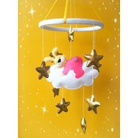 Rosa Mädchen Baby Mobile Schlafender Hase Wolken Sterne Krippe Mobile Kinderzimmer Filz Shower Geschenk Mobiles Hängend von HappinessBabyToys