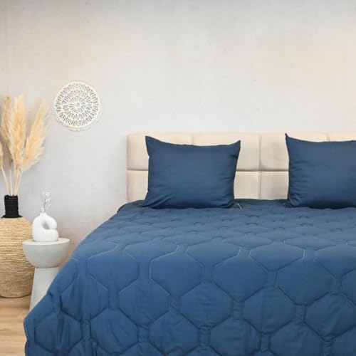 HappyBed ["All-Year 200x200 - Doppelbettdecke - Waschbare Bettdecke ohne Bezug - Bedruckte Bettdecke ohne Bezug - Spannbettdecke mit Druck - Mikrofaser - Dunkelblau von HappyBed