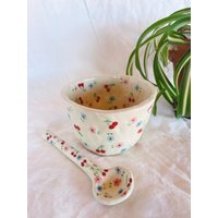 Vorbestellung Kirschkuss Handgemachte Keramikschale-Handgemachte Obstschale-Obstkeramik-Süsse Keramikschale Obstschale Geschenk von HappyLilBear