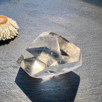 Citrin Polygon Kristallklarer Echter Citrin-stein von HappyMinerals