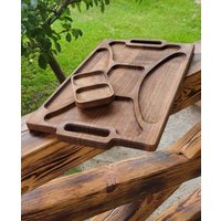 Serviertablett Aus Walnussholz Segmentierte Portionsplatte | 50 X 30 cm von HappyWoodenProducts