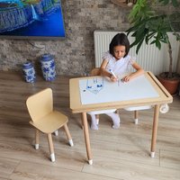 100% Birkenholz Montessori Sensory Tisch & Stuhl | Freizeittisch Mit Flisat Bins von HappyWoodenStore