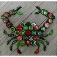 Grün Und Rot Craft Beer Kronkorken Krabbe Grün Und Rot Craft Beer Kronkorken Krabbe von HardShellDesigns