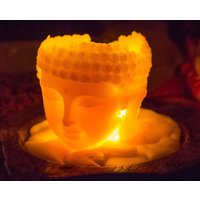 Buddha Glühen 100 % Bienenwachs Kerze Buddha Glühen 100 % Bienenwachs Kerze von HarmonyGlow