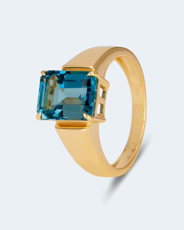 Ring mit London Blue Topas von Harry Ivens