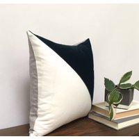 Color Block Samt Und Leinen Kissenbezug, Smaragdgrüner Weißer Glam Style Decor Akzentkissen Color Block Samt Und Leinen Kissenbezug, Smaragdgrüner Weißer Glam Style Decor Akzentkissen von HartleyJonesDesign