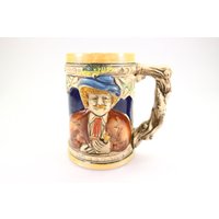 Bierkrug, Keramik, Bier Pul, Humpen, Handgemachte Becher, Bild Der Männer Mit Hut Bierkrug, Keramik, Bier Pul, Humpen, Handgemachte Becher, Bild Der Männer Mit Hut von HarveysBarn