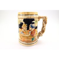 Bierkrug, Keramik, Bier Pul, Humpen, Handgemachte Becher, Mann & Frau Auf Einem Tisch von HarveysBarn