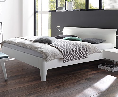 Hasena Fine Line Bett Syma 18 Füße Xylo 20 Kopfteil Vola Buche weiß deckend 160x200 von Hasena