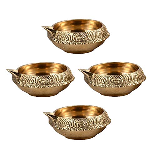 Handgefertigte indische Puja Messing-öllampe von Hashcart – Diya-öllampe mit Gravur im Dia-Design – 6,3 cm gold von Hashcart