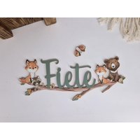 Personalisierbares Holz Türschild Kinderzimmer Wald Tiere Wanddeko Namensschild Baby Geschenk Geburt Taufe Geburtstag 38 cm von Hasterklabaster