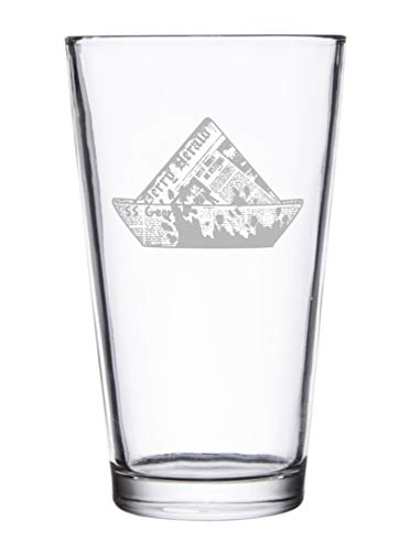 SS Georgie Scary Clown Horror Movie - Laser Engraved Pint Glasses for Beer, 16 oz Stein SS Georgie Scary Clown Horror Movie - Laser Engraved Pint Glasses for Beer, 16 oz Stein von Hat Shark