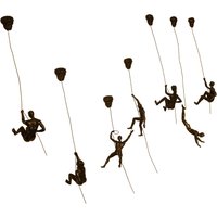 Große Bronzefiguren - Kletterer Tänzerin Bronze Farbe Statue Abseiler Mit Draht Und Nagelkappe, Bungee-Springer Wandbehang Figur Sport von HauteCollageLondon