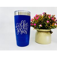 Kaffee Und Jesus Reisebecher Laser Gravierte Becher von HautePinkCreations