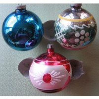 Drei Große Vintage Glas Weihnachtsornamente 1950Er Jahre, 1 Poliert, 2 Glänzende Brite von HavAMarileeChristmas