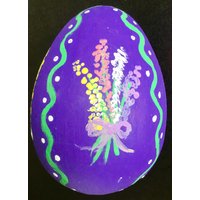 Floral Bemaltes Osterei Lila Mit Pappmaché Dekor 10 cm von HavAMarileeChristmas