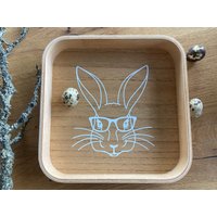 Osterhasen Tablett Ostertablett Ostern Deko Dekoration Holz Weiss Geschenk Mitbringsel Holztablett Mit Hasenmotiv Ostergeschenk von Havelpraesente