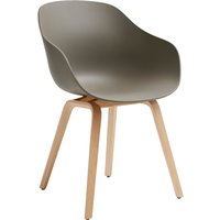HAY - About a Chair AAC 222, Eiche lackiert / khaki 2.0 von Hay