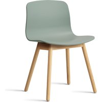 Stuhl About A Chair AAC12 Water-based Lacquered Oak fall green 2.0 von Hay