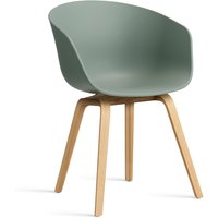 Stuhl About A Chair AAC22 Water-based Lacquered Oak fall green 2.0 von Hay