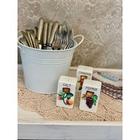 Mid Century - Salz Pfeffer Und Zimt Streuer Retro Farbstreuer Made in Japan Vintage Kitchen Sammlerstück Küchenstreuer von HayleysCollectables