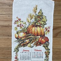 Herbst Ernte, Kürbis, Tomaten, 1981, Vintage Kalender Geschirrtuch von HazelCatkins