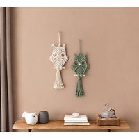 Makramee Eule, Tierliebhaber, Bauernhaus Dekor, Wand Dekor Kinderzimmer, Handgefertigtes Makramee, Boho Wandbehang, Baby Mädchen Zimmer, Geschenk Makramee Eule, Tierliebhaber, Bauernhaus Dekor, Wand Dekor Kinderzimmer, Handgefertigtes Makramee, Boho Wandbehang, Baby Mädchen Zimmer, Geschenk von HeartCraftedVN