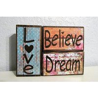 Holzblöcke - Liebe Traum Glauben Blöcke Religiöse Vinyl-Buchstaben-Blöcke Rustikale Schrift Holzblöcke - Liebe Traum Glauben Blöcke Religiöse Vinyl-Buchstaben-Blöcke Rustikale Schrift von HeartnHandsTreasures