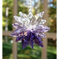 Aura Purple Kristall Suncatcher Prisma Gruppe Mit Swarovski Kristallen, 2 Längen Fürs Auto Oder Fenster Kristallen von HeartstringsByMorgan