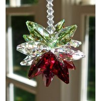 "Weihnachts-Suncatcher Mit Swarovski-Kristallen in Rot Und Grün, Crystal Star Cluster Für Baum, Auto Oder Fenster - "Noel" von HeartstringsByMorgan