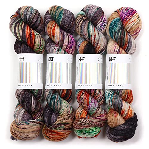 Hedgehog Fibres Merino DK Hawk - Vogel Garn - Koralle - 100 % Superwash-Merinowolle - Gebatikt - Unisex - Alle Breeds - Alle Seasons - Böhmisch - Tieres - PET_APPAREL von Hedgehog Fibres