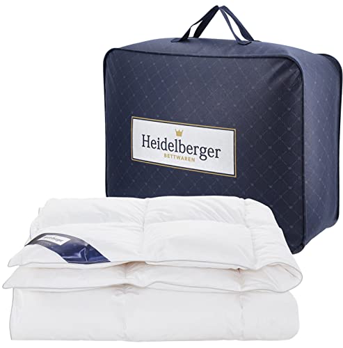 Heidelberger Bettwaren Bettdecke 135x200 cm | Ganzjahresdecke, Schlafdecke, Daunendecke mit Karo-Steppung | atmungsaktiv, hautfreundlich, hypoallergen | Serie Schweden Heidelberger Bettwaren Bettdecke 135x200 cm | Ganzjahresdecke, Schlafdecke, Daunendecke mit Karo-Steppung | atmungsaktiv, hautfreundlich, hypoallergen | Serie Schweden von Heidelberger Bettwaren