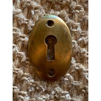 Antike Messing Schlüsselloch Abdeckung Rosette von HeidisRustyRelics