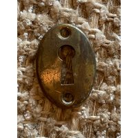 Antike Messing Schlüsselloch Abdeckung Rosette von HeidisRustyRelics